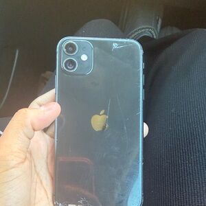 Apple iPhone 11 - Black with silver  Logo